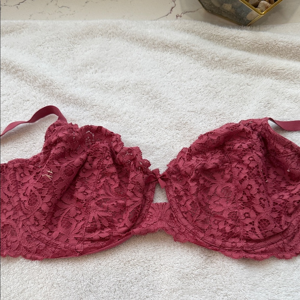 Victoria's Secret Lace Bra in Deep Red